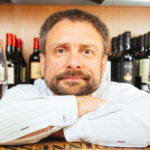Michael Palij è un importatore di vino nel Regno Unito, fondatore di Winetraders ltd. Ci racconta il mercato UK e aneddoti sul vino italiano.