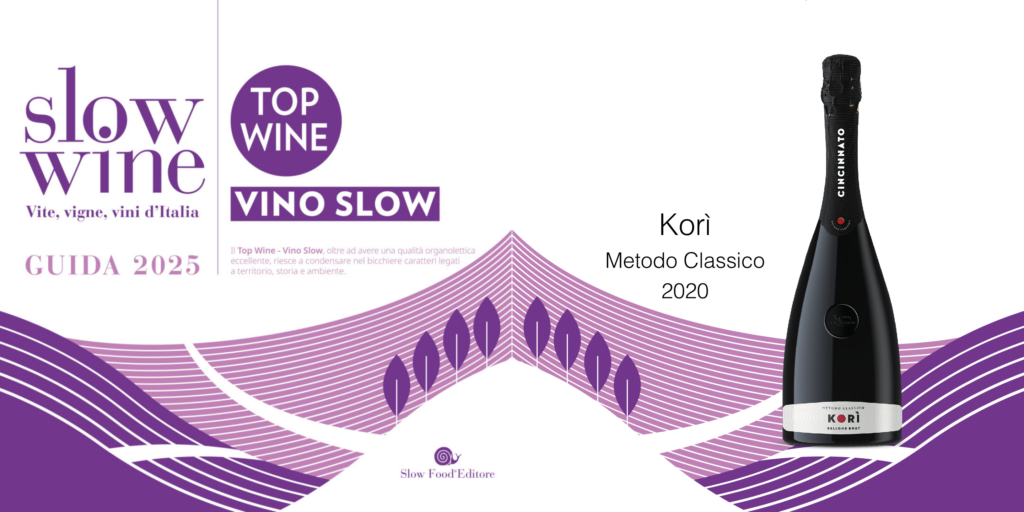 Cincinnato ottiene il riconoscimento moneta nella Slow wine guide e Korì viene premiato con il premio Top Wine vino slow. Nella foto il premio conseguito dalla Cincinnato per Korì: top wine vino slow